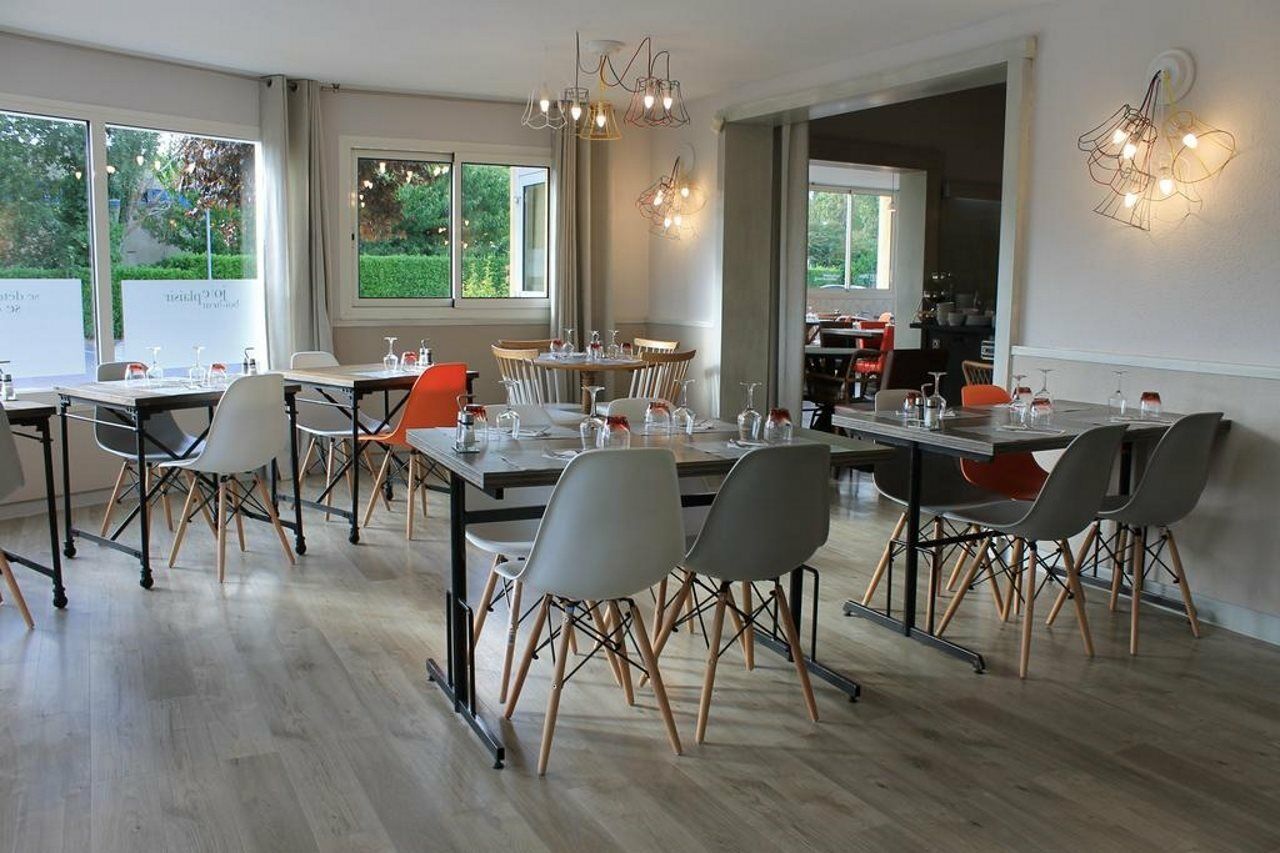 Kyriad Direct Bron Lyon Eurexpo Exteriör bild